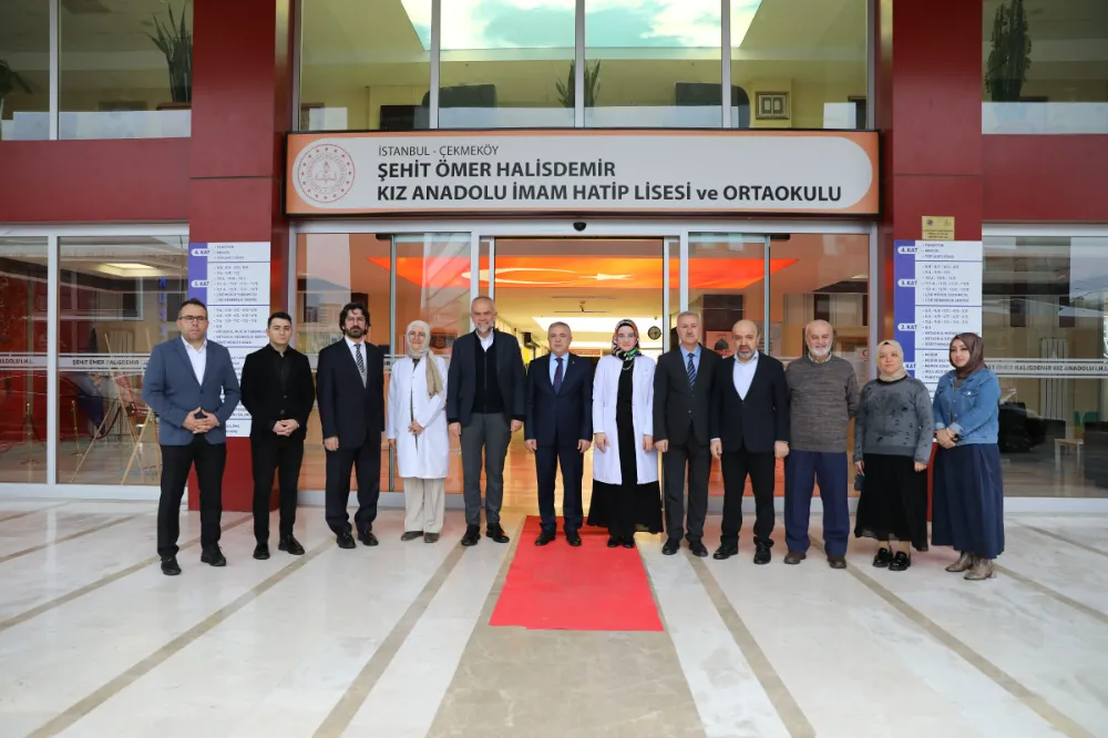 BAŞKAN POYRAZ 24 KASIM ÖĞRETMENLER GÜNÜ’NÜ KUTLADI