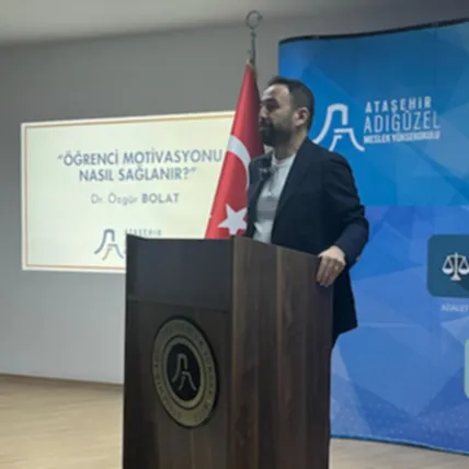 DR. ÖZGÜR BOLAT: ÖDEVİ ZORLA YAPTIRABİLİRSİNİZ ANCAK ÖĞRENMEYİ ZORLA SEVDİREMEZSİNİZ