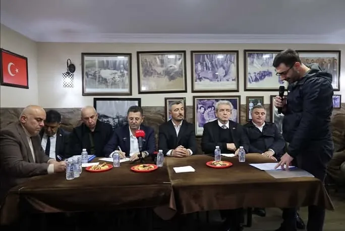 Başkan Çerkez Sultançiftliği Mahallesi’nde Vatandaşlarla Buluştu