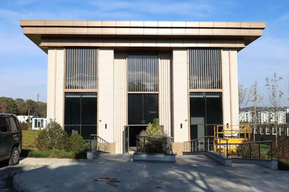 YENİ SAĞLIK TESİSİ’NDE ÇALIŞMALAR SONA YAKLAŞTI