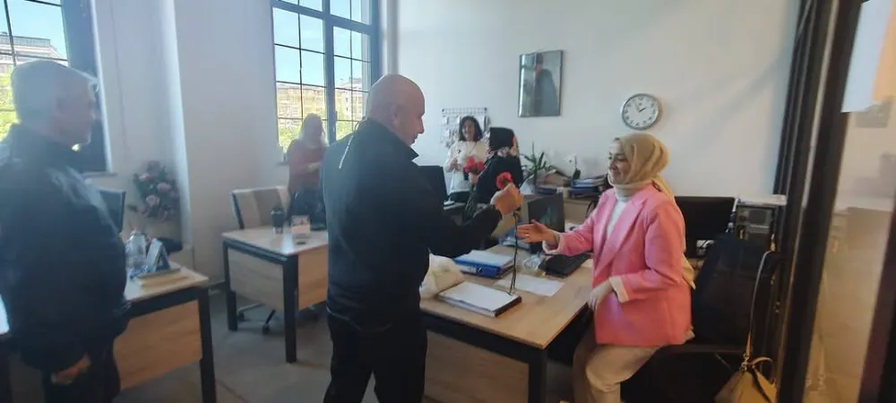 Çekmeköy AK Parti Hemşireleri Unutmadı 