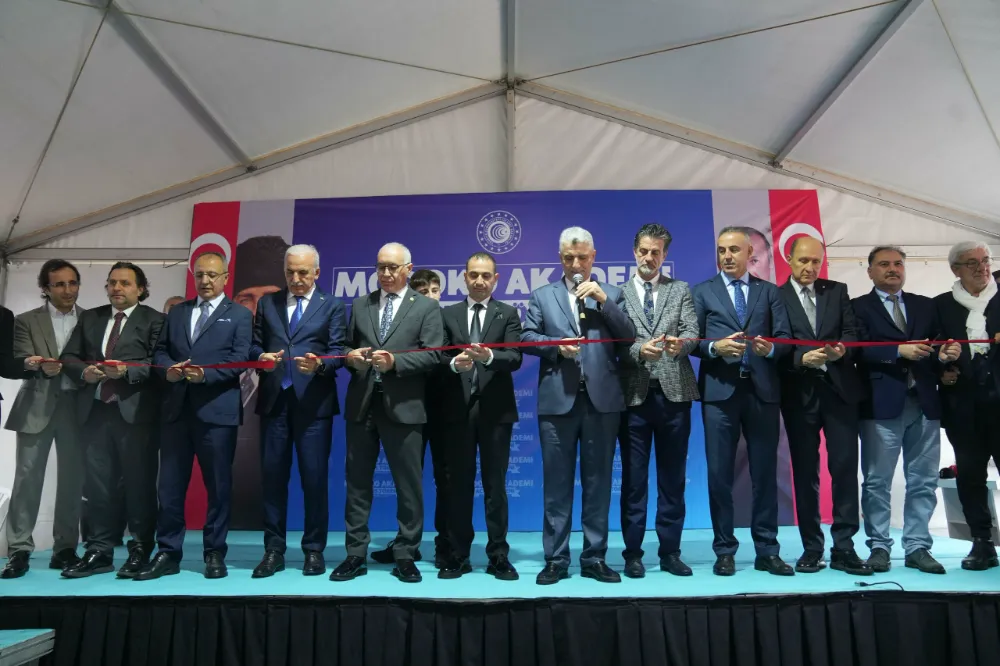 BAKAN ÖMER BOLAT VE BAŞKAN İSMET YILDIRIM, MODOKO AKADEMİ’NİN AÇILIŞINA KATILDI