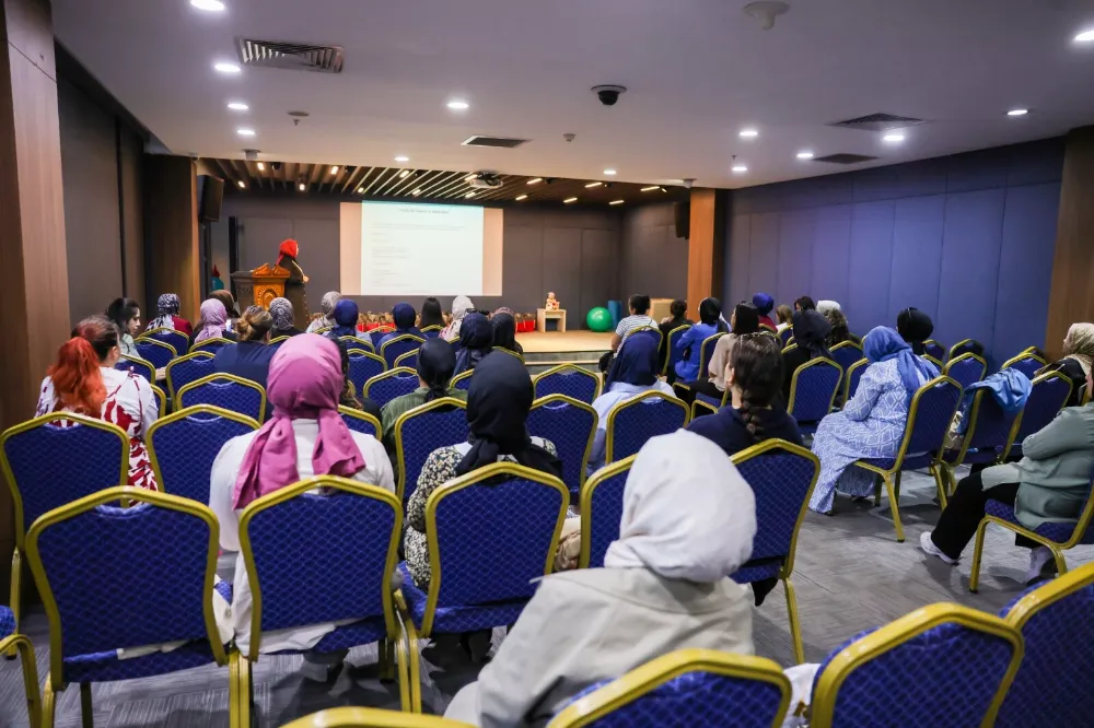 ÜMRANİYE BELEDİYESİ’NDEN ANNE ADAYLARINA YÖNELİK GEBE EĞİTİM PROGRAMI