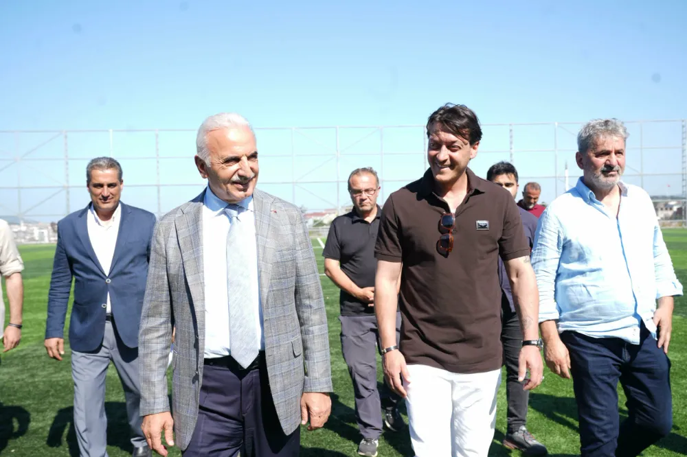 MESUT ÖZİL, TRABZON PARK’TAKİ SPOR TESİSLERİNİ ZİYARET ETTİ