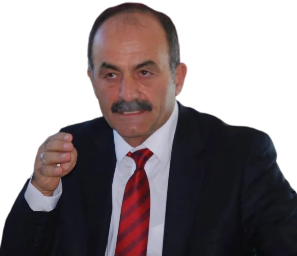 Siyaset Bilimci Sabri Şenel: “Devletin Temeli Tek Dildir, Tek Bayraktır ve Tek Kimliktir”
