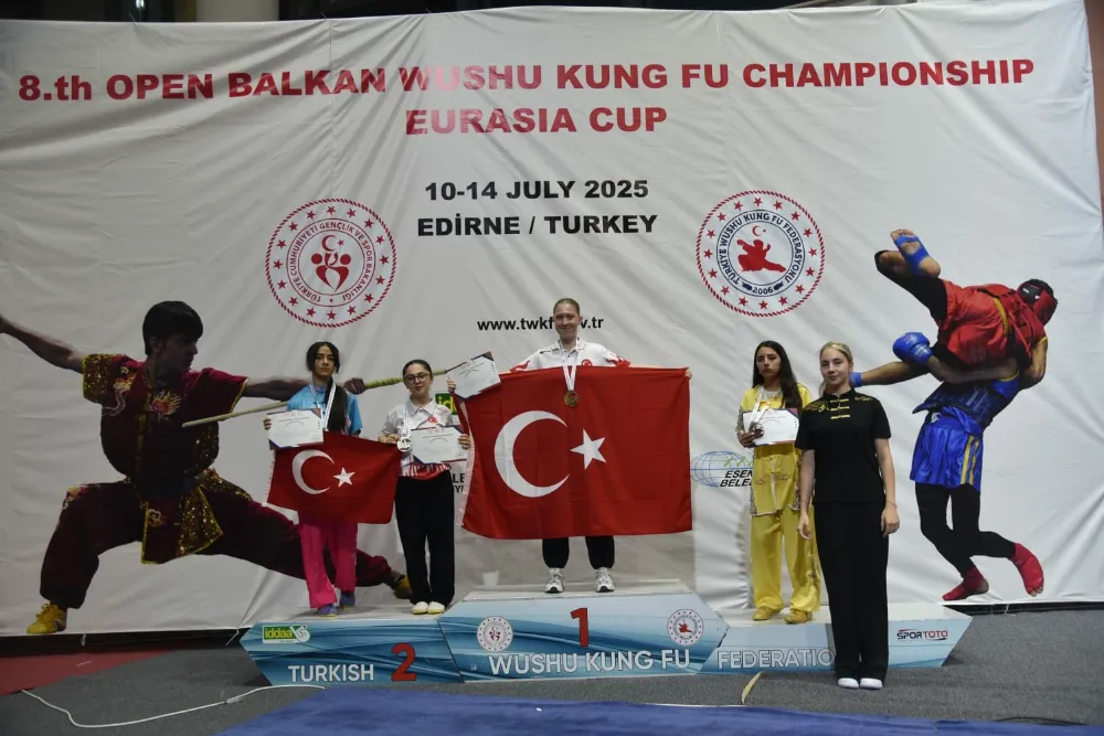 ÜMRANİYE BELEDİYESİ SPOR KULÜBÜ WUSHU TAKIMI’NDAN BALKAN ŞAMPİYONASI’NDA 13 MADALYA