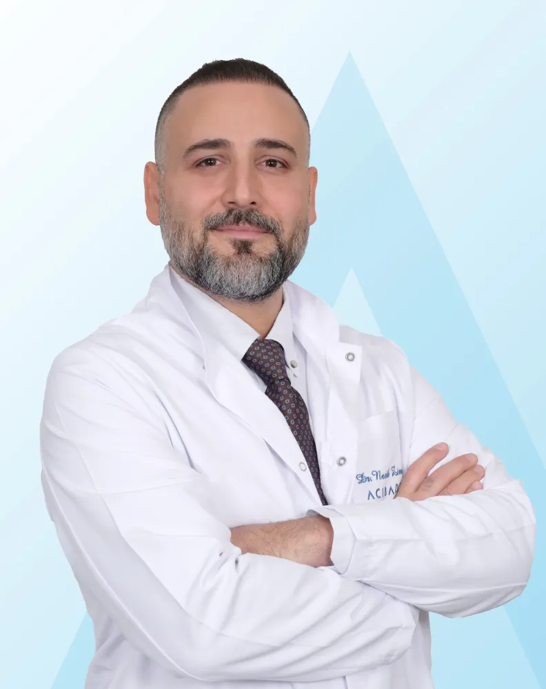 YAZ AYLARINDA DİZLERİ BEKLEYEN                                3 ÖNEMLİ TEHLİKE! 