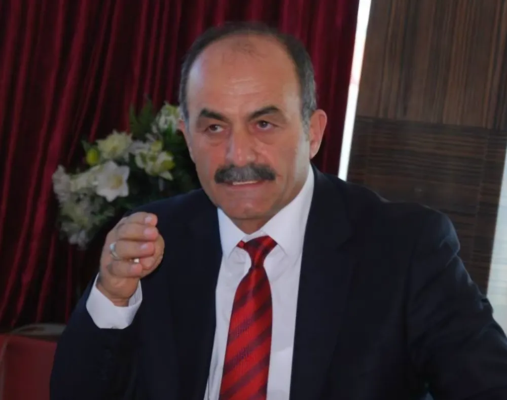 Eğitimci ve Siyaset Bilimci Şenel'den Dış Politika Uyarsı
