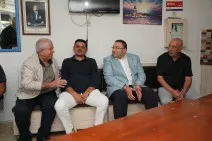 BAŞKAN VEKİLİ GÜLTEKİN GÜNÜ SAHADA GEÇİRDİ: ESNAFTAN OKULA, PARKTAN ZABITA TEŞKİLÂTINA