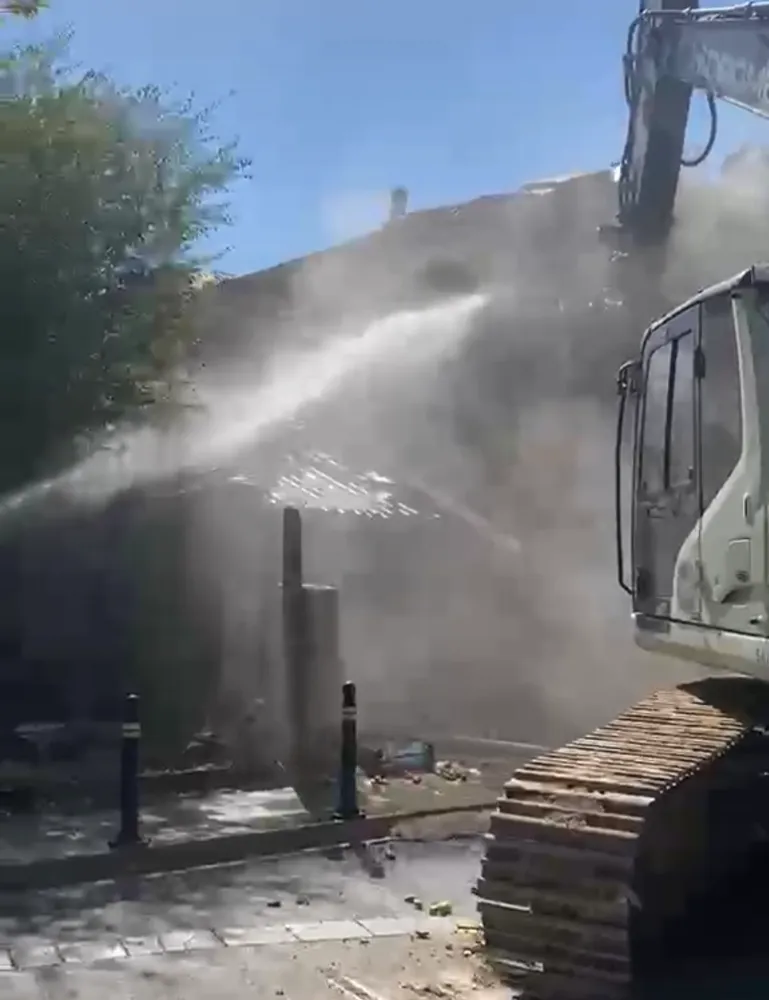 Sancaktepe AK Parti İlçe Başkanlığı'ndan Camii Yıkımına Tepki